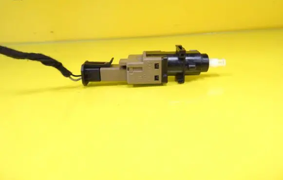 Brake pedal sensor switch