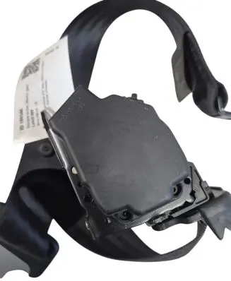 Middle seatbelt (rear)