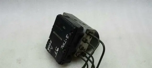 Jaguar S-Type ABS Pump XW432C219AE XR82996800D