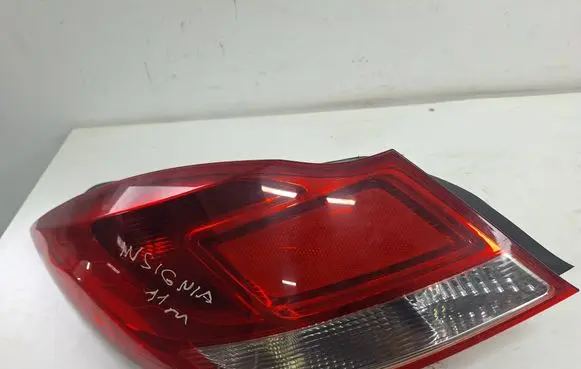 Opel Insignia A Rear/tail lights