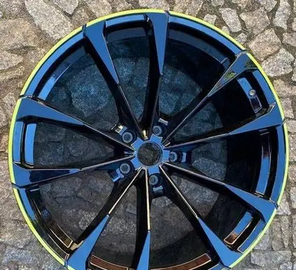 Lamborghini Urus R23 light alloy rim 4ML601025