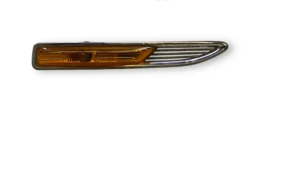 Ford Mondeo MK IV Front fender indicator light 7S7113K354AF