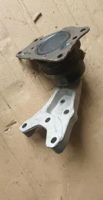 Volkswagen Fox Engine mount bracket 6Q0199185S