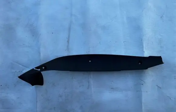 Porsche Cayman 981 Fender end trim 98150464200