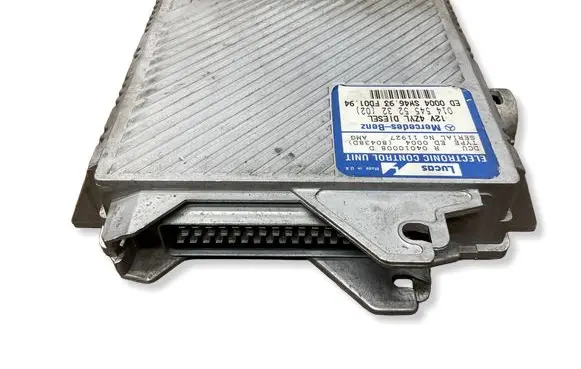 Mercedes-Benz C W202 Engine control unit/module 0145455232