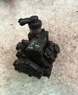Renault Master III Fuel injection high pressure pump H8200912103