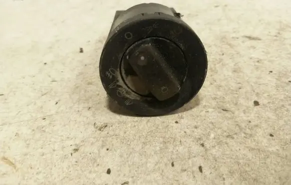 Audi A4 S4 B6 8E 8H Light switch 8E0941531A 04053520