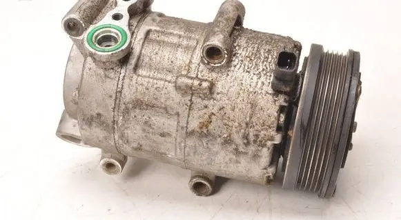 Volvo V50 Air conditioning (A/C) compressor (pump) 89327
