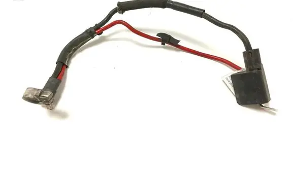 Volkswagen PASSAT B8 Positive cable (battery) 5Q0971228K