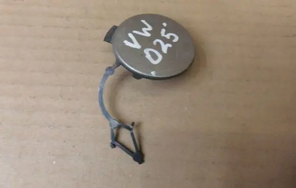 Volkswagen Golf VII Front tow hook cap/cover 5G0807241D