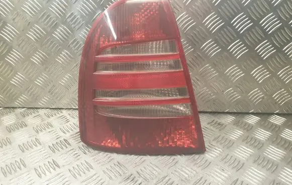 Skoda Superb B5 (3U) Rear/tail lights 3U5945111