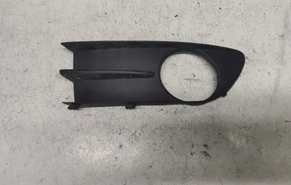 Renault Laguna II Front fog light trim/grill