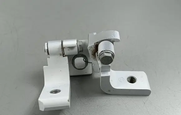 Alfa Romeo Stelvio Rear door hinge set 