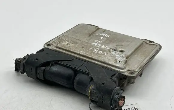 Saab 9-3 Ver2 Engine control unit/module 0281015212