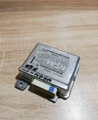Chrysler Neon I Airbag control unit/module P05269971AC