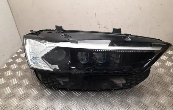 Headlight/headlamp