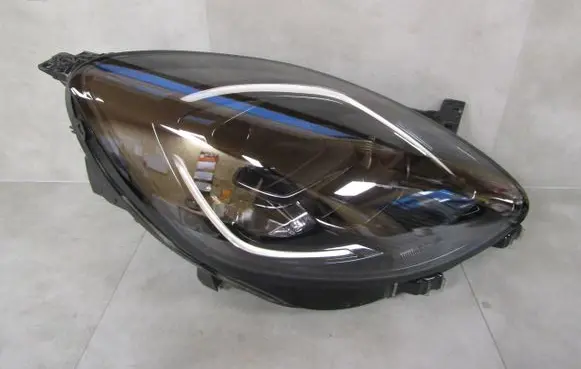 Ford Puma Headlight/headlamp L1TB13E014GJ BX726 L90202381