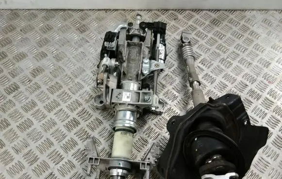 Steering wheel axle set