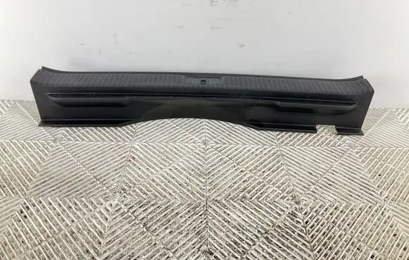 Volkswagen PASSAT B8 Trunk/boot sill cover protection 3G9863459
