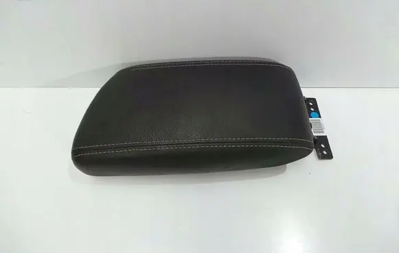 KIA Niro Armrest