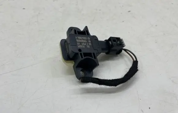 Mercedes-Benz B W246 W242 Airbag deployment crash/impact sensor A1668210351