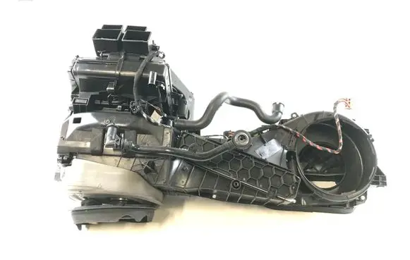 Volkswagen Touran II Interior heater climate box assembly 1T1820003JT 1K1971566AN 1K1819258H