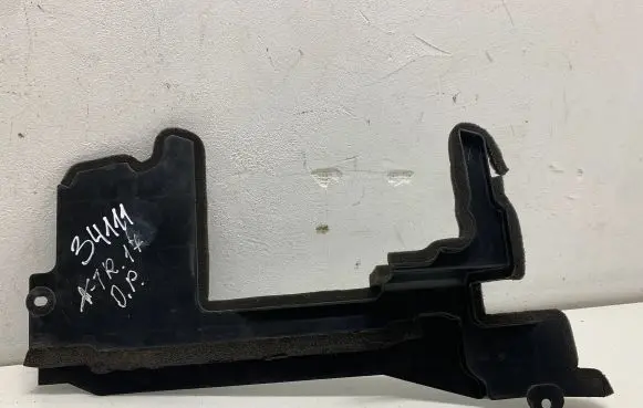 Nissan X-Trail T32 Front door wind deflector 7H10