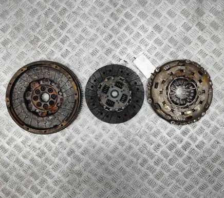 Land Rover Freelander 2 - LR2 Clutch set kit 6H526477AB 6H527540AD
