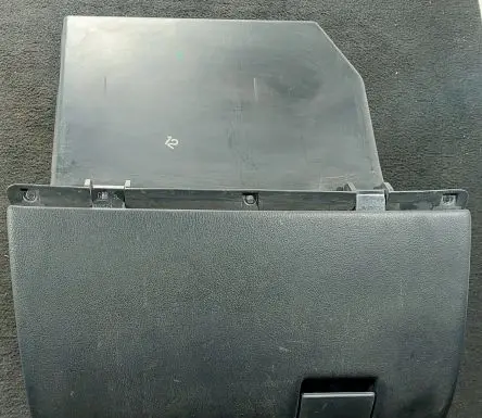 Opel Astra G Glove box 90561334 50047