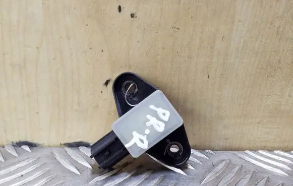 Volkswagen Tiguan Airbag deployment crash/impact sensor 5N0959354