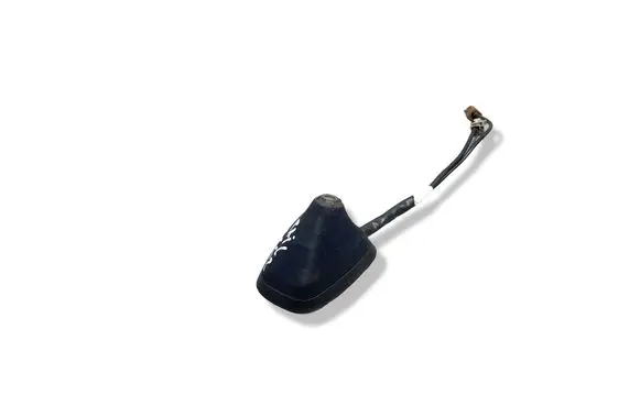 Nissan X-Trail T32 Aerial GPS antenna 033032 262023002