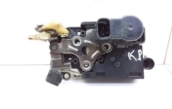 Fiat Marea Coupe door lock (next to the handle) 04181432