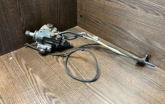 Iveco Daily 4th gen Fuel injection high pressure pump 0445010181