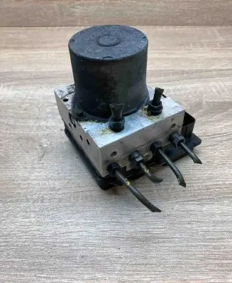 BMW 5 E60 E61 ABS Pump 6769707 6758743