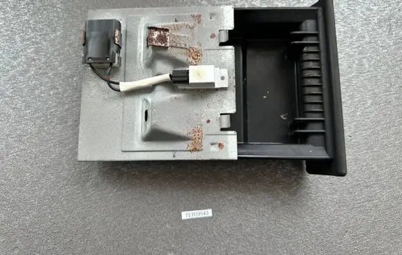 Ashtray (front)