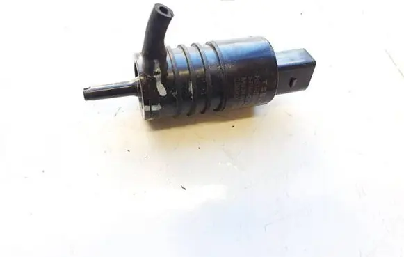 Tesla Model Y Windscreen/windshield washer pump hs1278h9000