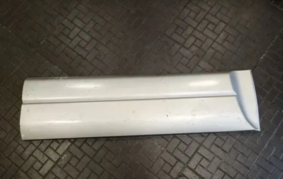 Suzuki Grand Vitara I Front door trim (molding) 7758165DA0 7758065DA0