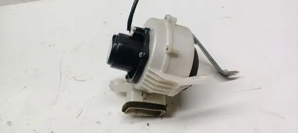 Toyota Prius (NHW20) Heater fan/blower 8713047070
