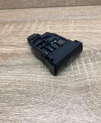 Toyota Prius (XW20) Hand parking brake switch 15A685 WITHPLUG