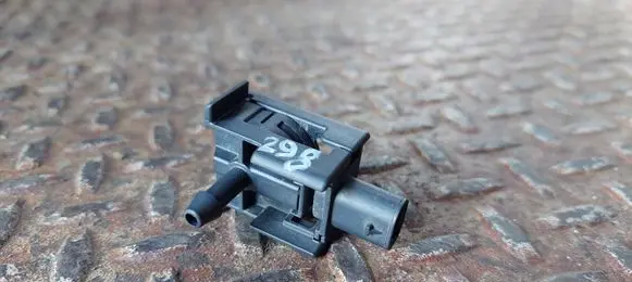 Mercedes-Benz A W177 Airbag deployment crash/impact sensor A1779054700