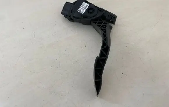 Ford Galaxy Accelerator throttle pedal 6G929F836LD 6PV00922012