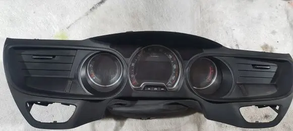 Citroen C5 Speedometer (instrument cluster) 9665364880