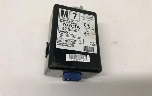 Toyota RAV 4 (XA40) Other control units/modules 8974042190 61G035000