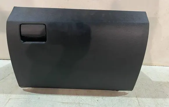 Toyota Avensis T270 Glove box 5555005090