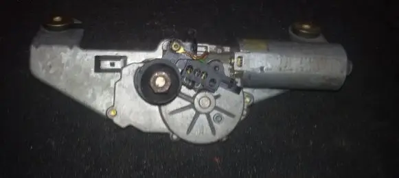 Volvo S40, V40 Rear window wiper motor 0390201529