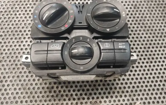 Mercedes-Benz Vito Viano W639 Climate control unit A6398301985 A6394420205