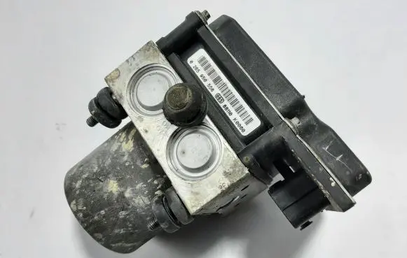 Audi A6 S6 C6 4F ABS Pump 4F0614517T