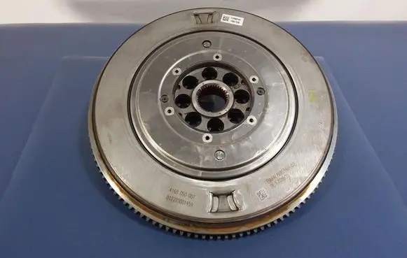BMW 7 G11 G12 Flywheel 8685566