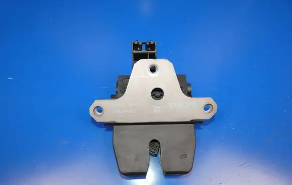 Volvo V40 Tailgate/trunk/boot lock/catch/latch 31335870