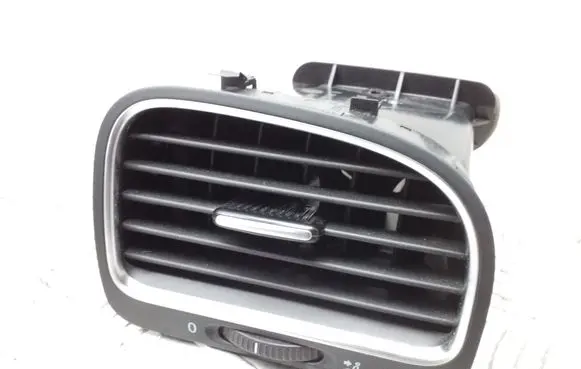 Volkswagen Golf VI Dashboard side air vent grill/cover trim 5K0819710D 5K0819704K